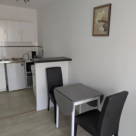 T1bis 31m2 Proche Tram Apartmán